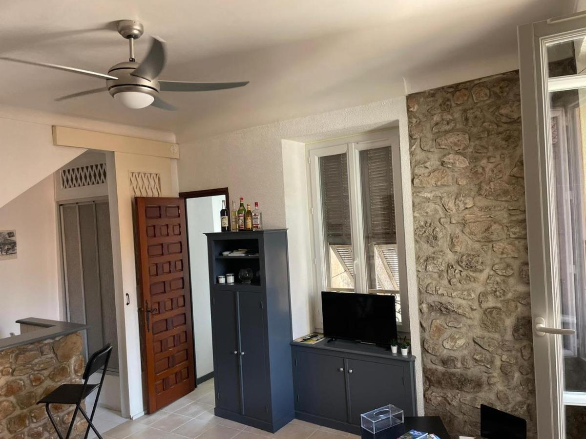 Trophee D'Auguste Apartment Ла Тюрби Екстериор снимка